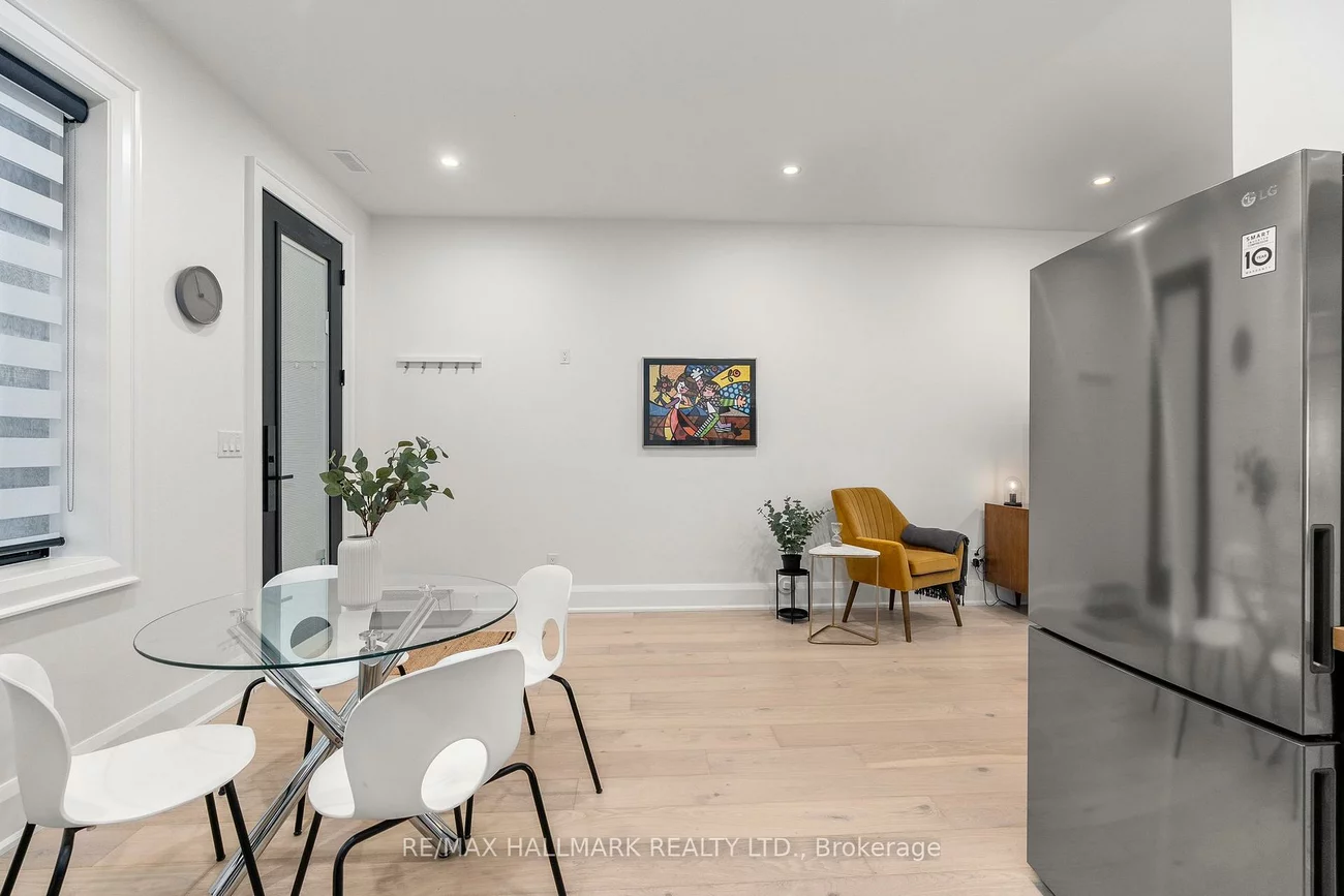 12, Glenside, Greenwood-Coxwell, Toronto