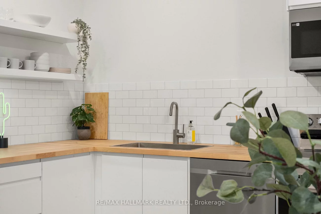 12, Glenside, Greenwood-Coxwell, Toronto