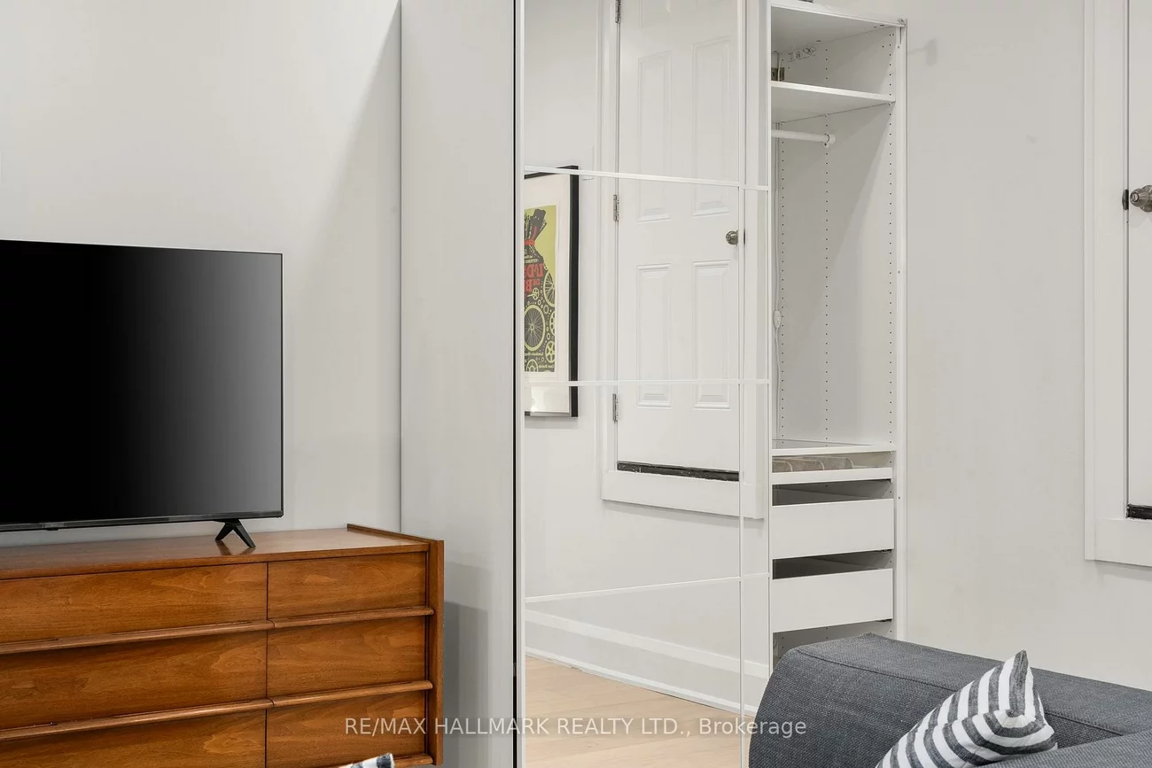 12, Glenside, Greenwood-Coxwell, Toronto