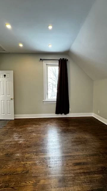 2384, Gerrard, East End-Danforth, Toronto