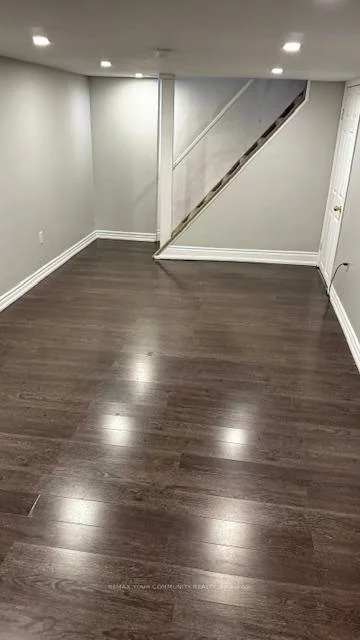 2384, Gerrard, East End-Danforth, Toronto