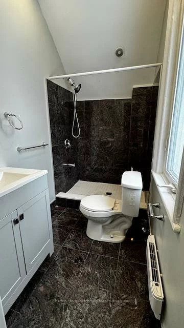 2384, Gerrard, East End-Danforth, Toronto