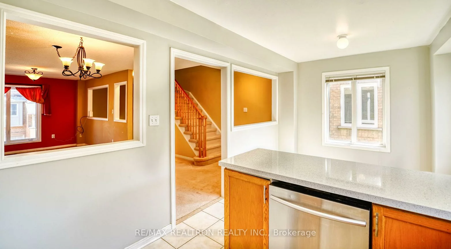 1075, Ellesmere, Dorset Park, Toronto