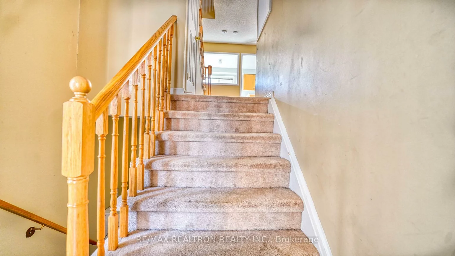 1075, Ellesmere, Dorset Park, Toronto