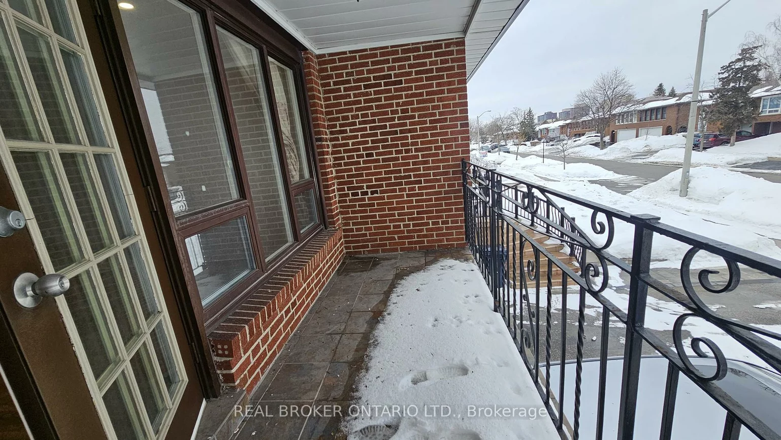 214, Fairglen, L'Amoreaux, Toronto