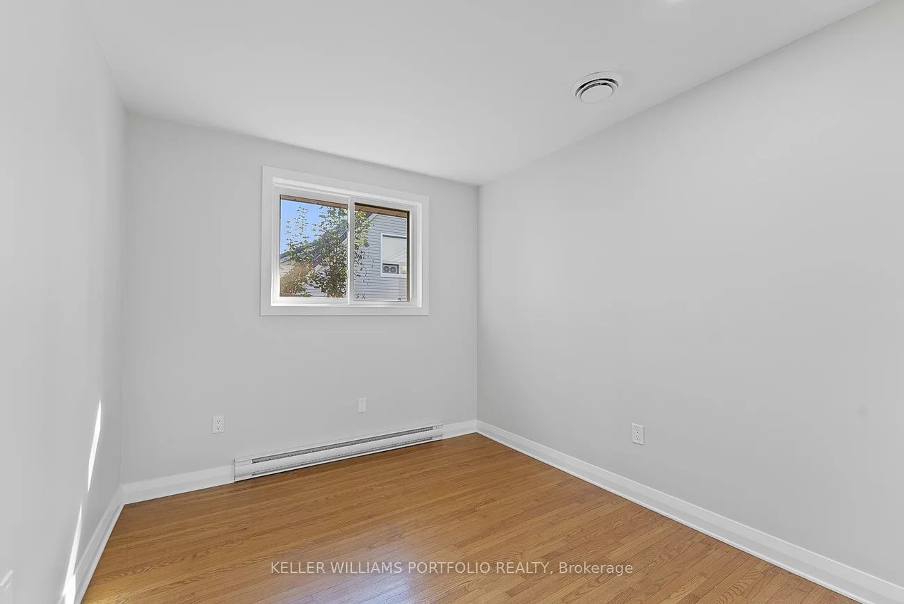 32, Gatesview, Scarborough Village, Toronto