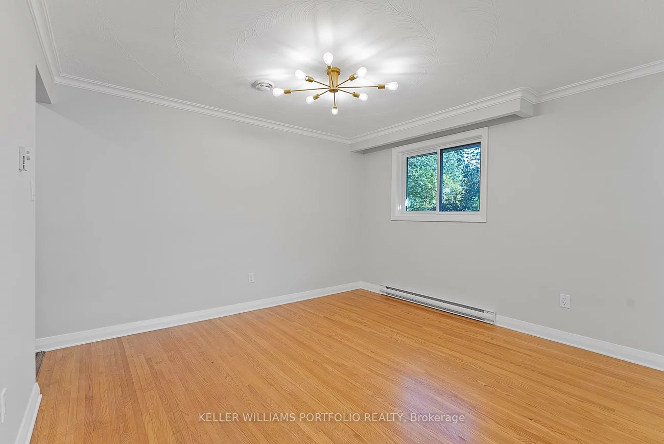 32, Gatesview, Scarborough Village, Toronto