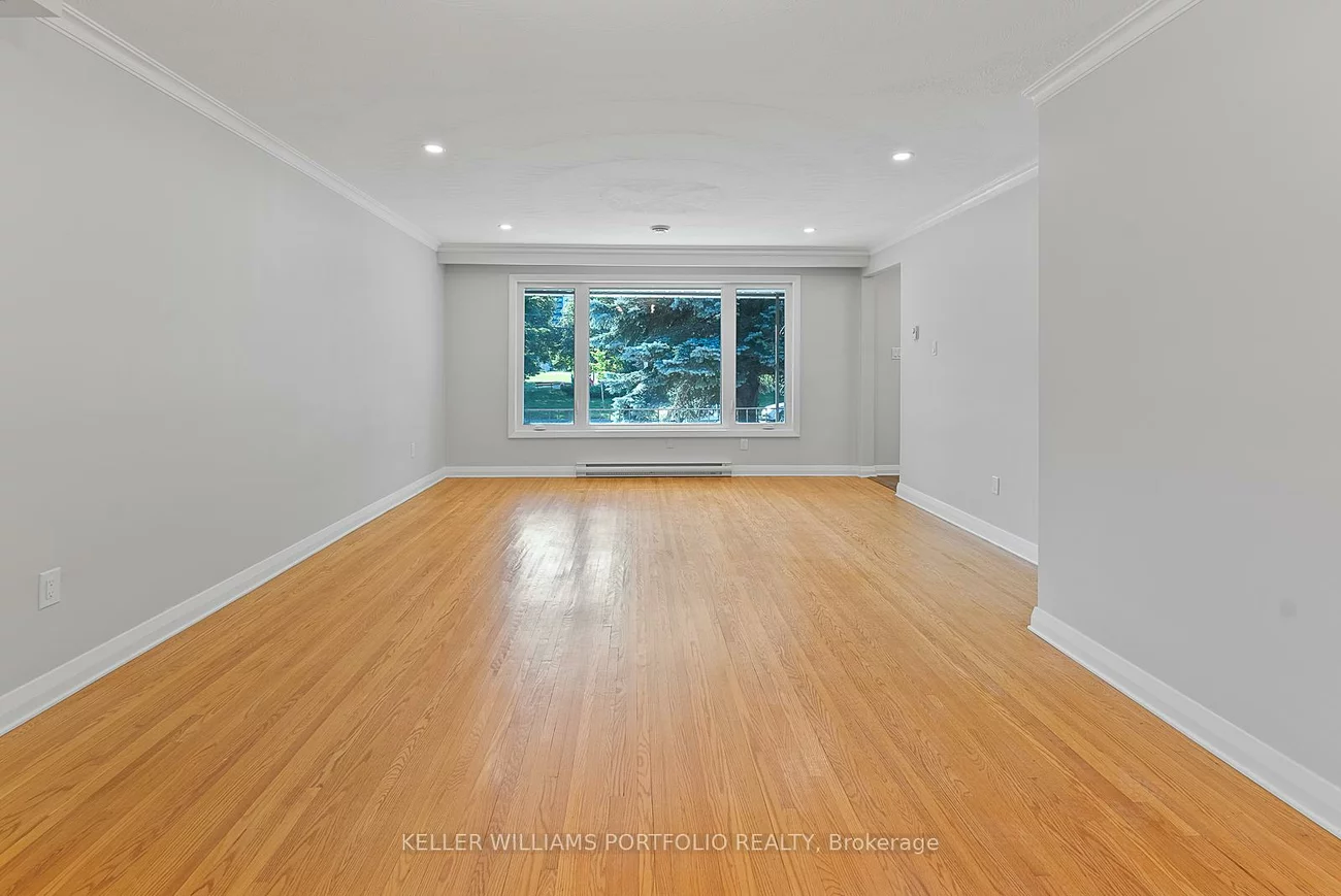 32, Gatesview, Scarborough Village, Toronto