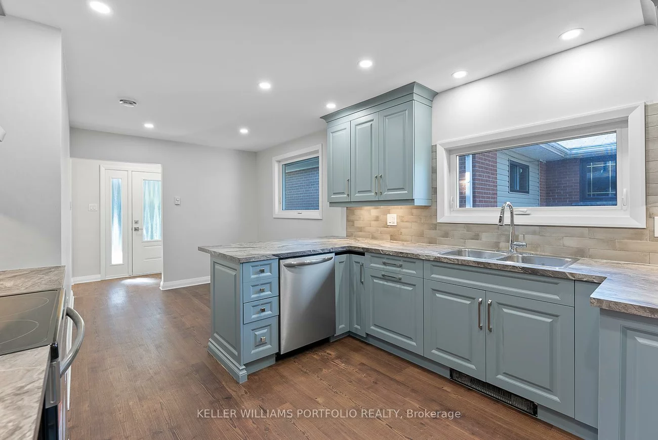 32, Gatesview, Scarborough Village, Toronto