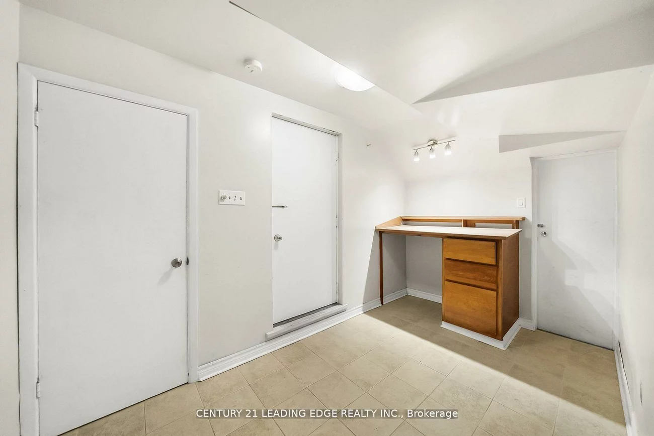 541, Rouge Hills, Rouge E10, Toronto