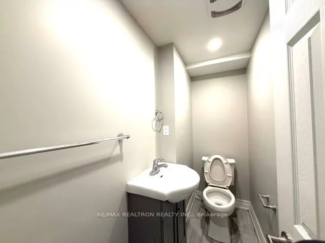 22, Sunderland, Woburn, Toronto