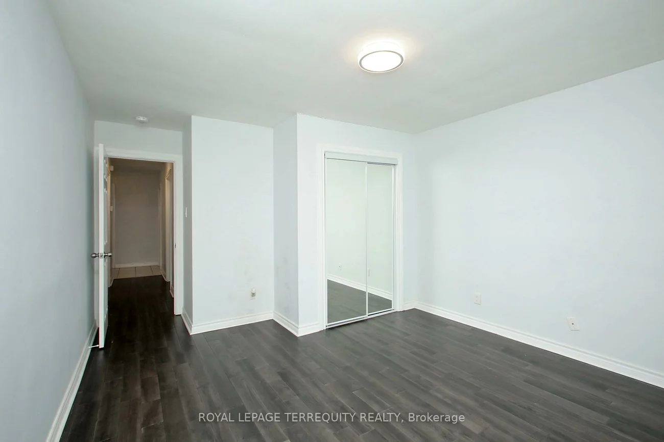 1, Barnes, Woburn, Toronto