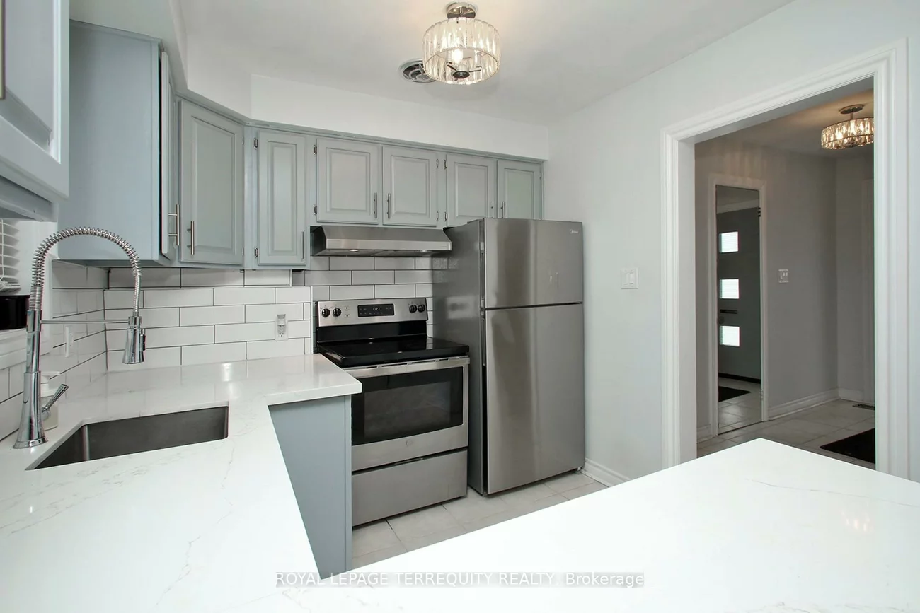 1, Barnes, Woburn, Toronto