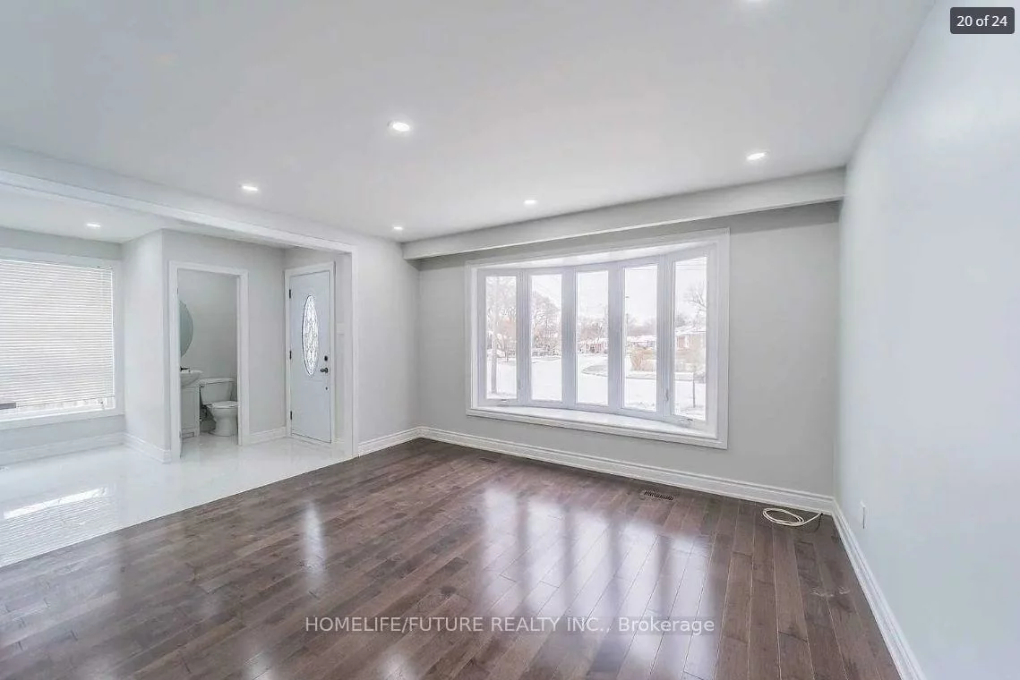 102, Golfhaven, Woburn, Toronto