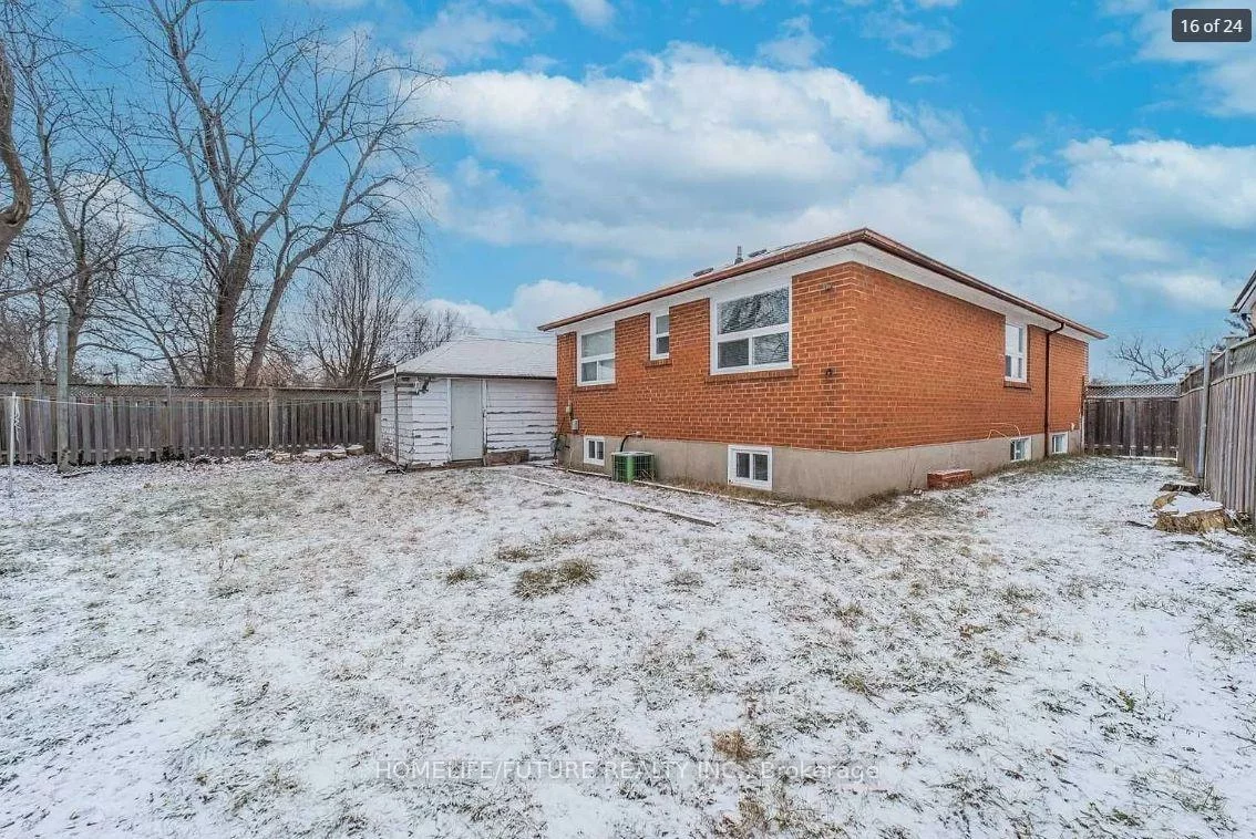 102, Golfhaven, Woburn, Toronto