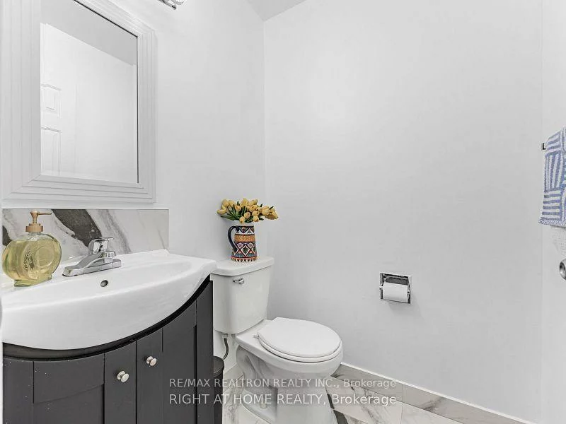 106, Mammoth Hall, Malvern, Toronto