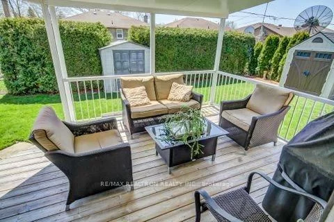 7, Wonderland, Morningside, Toronto