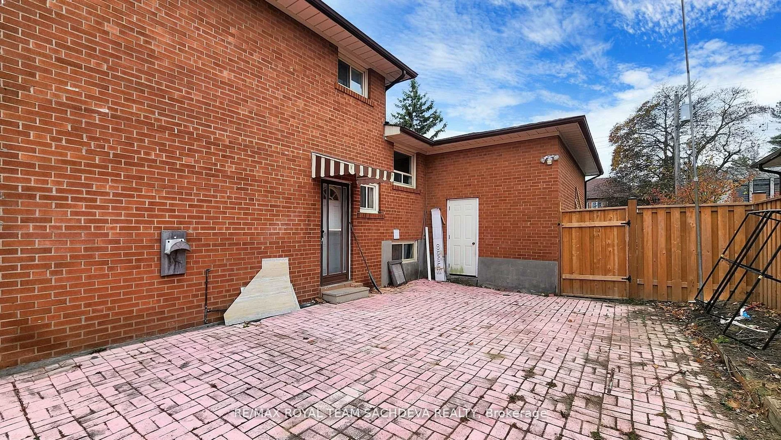 63, Bobmar, Highland Creek, Toronto