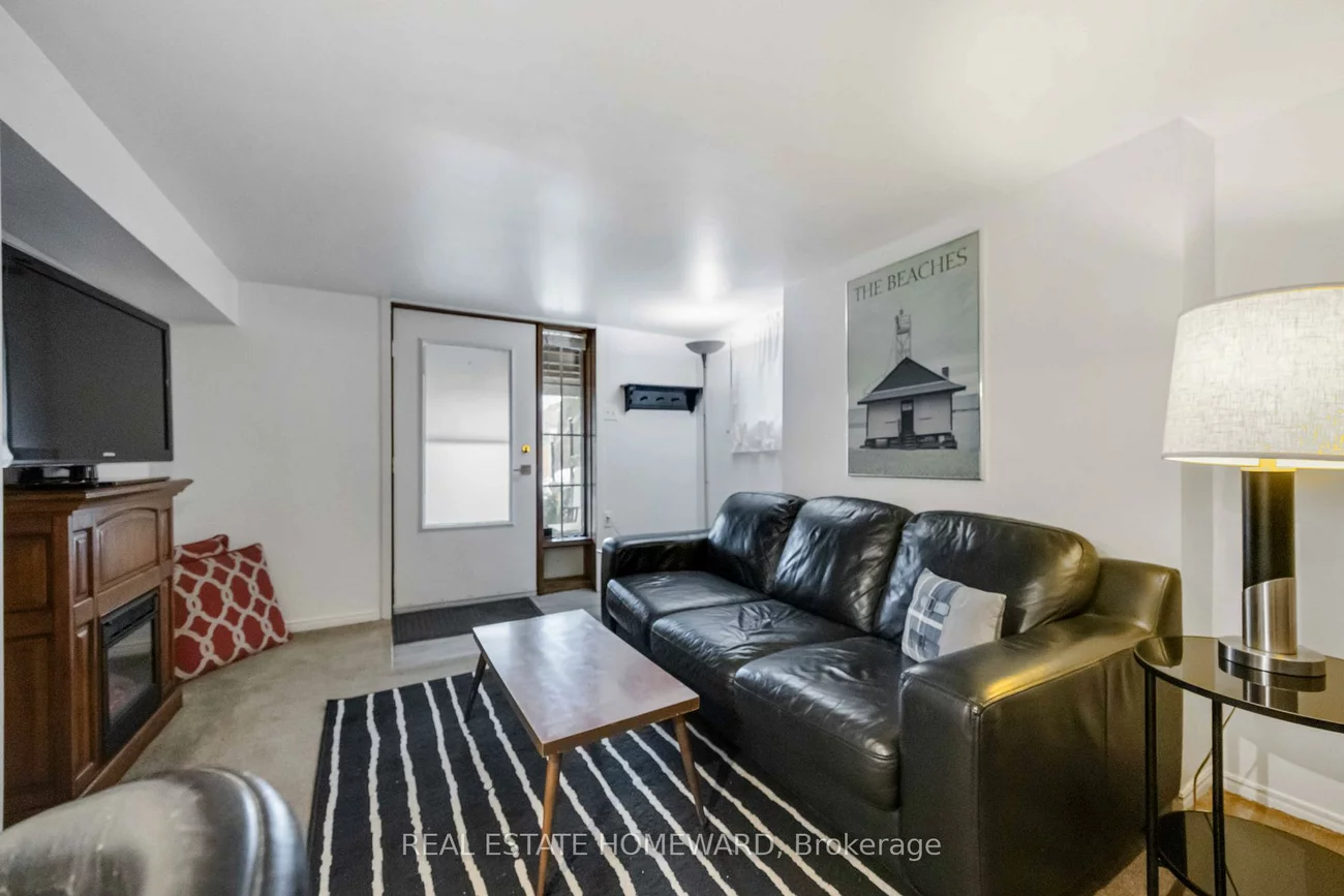 130, Kenilworth, The Beaches, Toronto