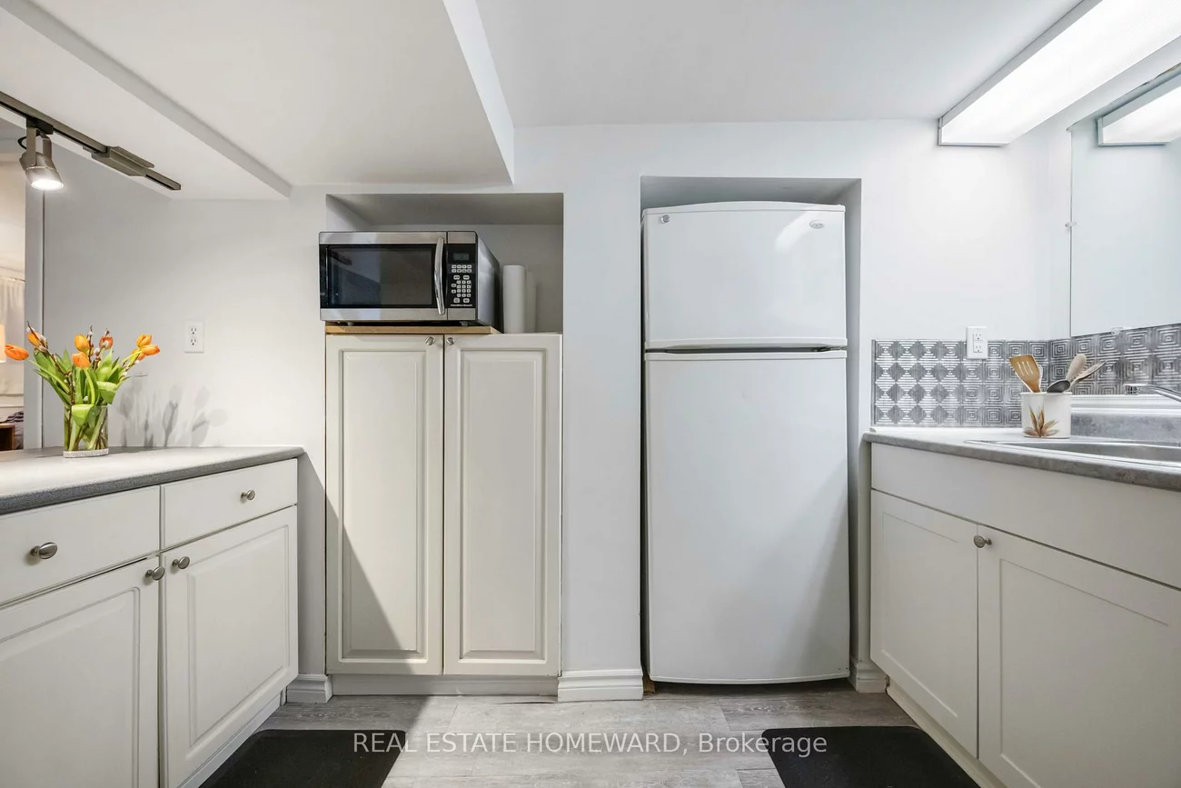 130, Kenilworth, The Beaches, Toronto