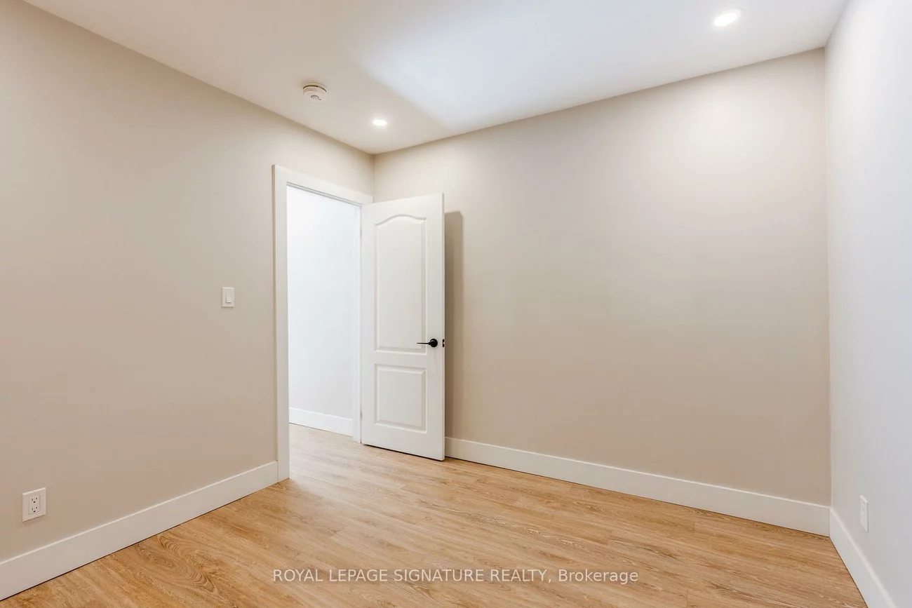 1, Hassard, East York, Toronto