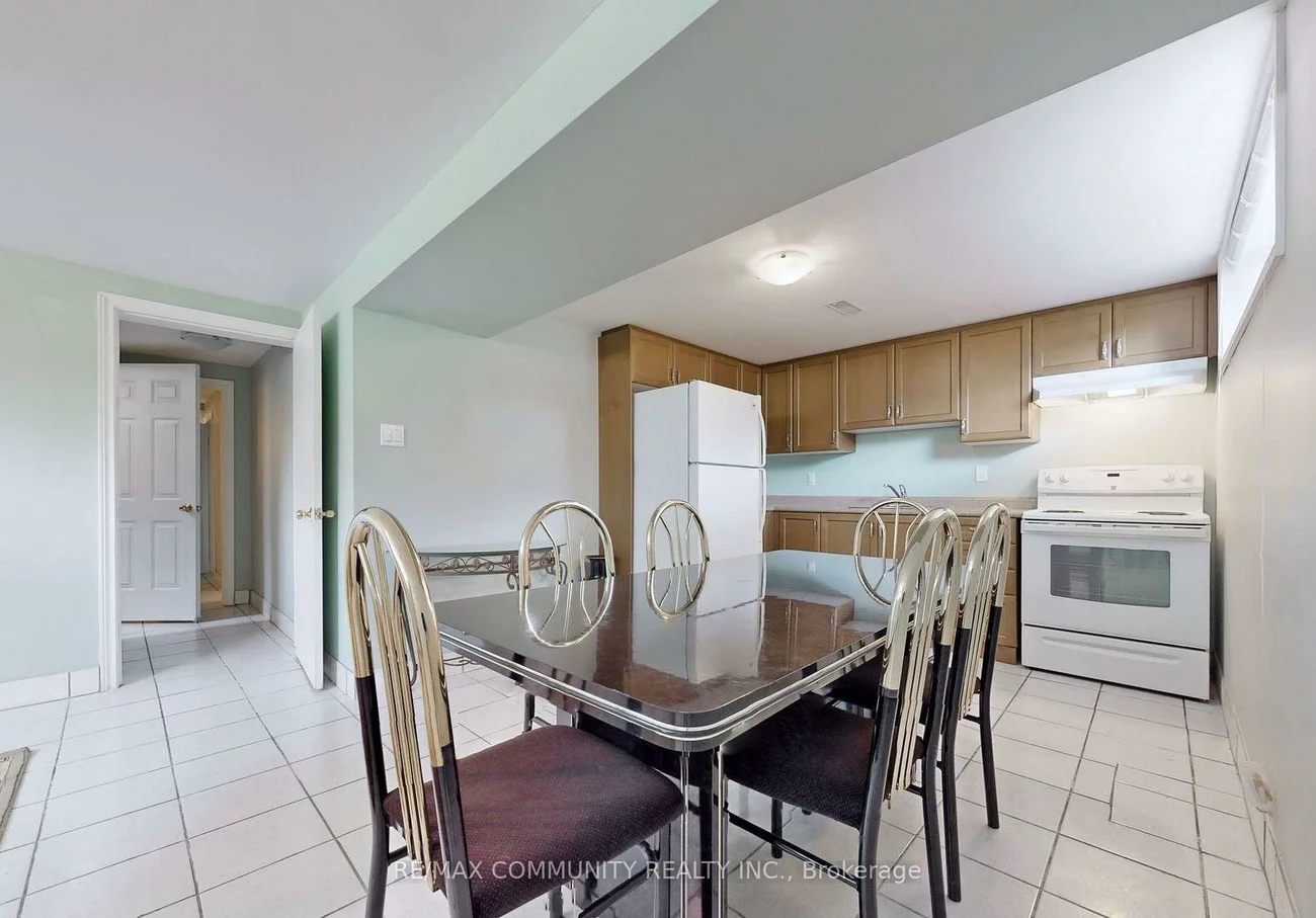 1, Applefield, Bendale, Toronto