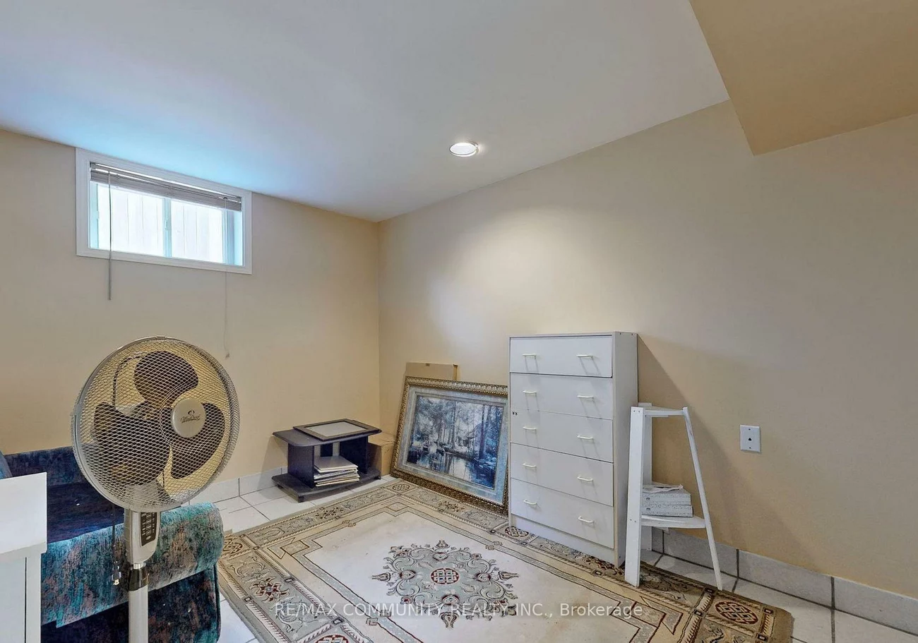 1, Applefield, Bendale, Toronto