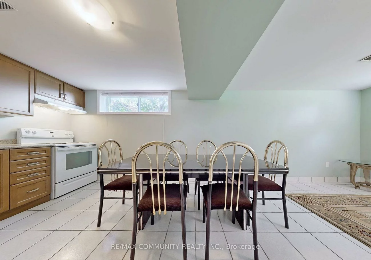 1, Applefield, Bendale, Toronto