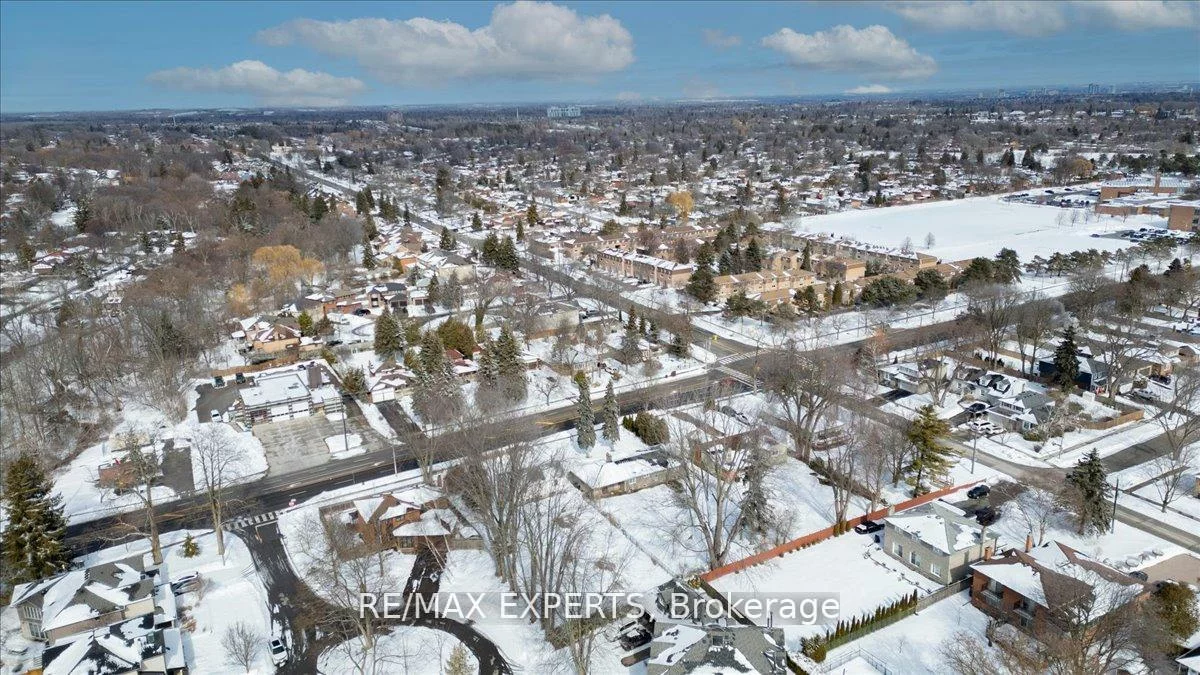 5323, Lawrence, Centennial Scarborough, Toronto