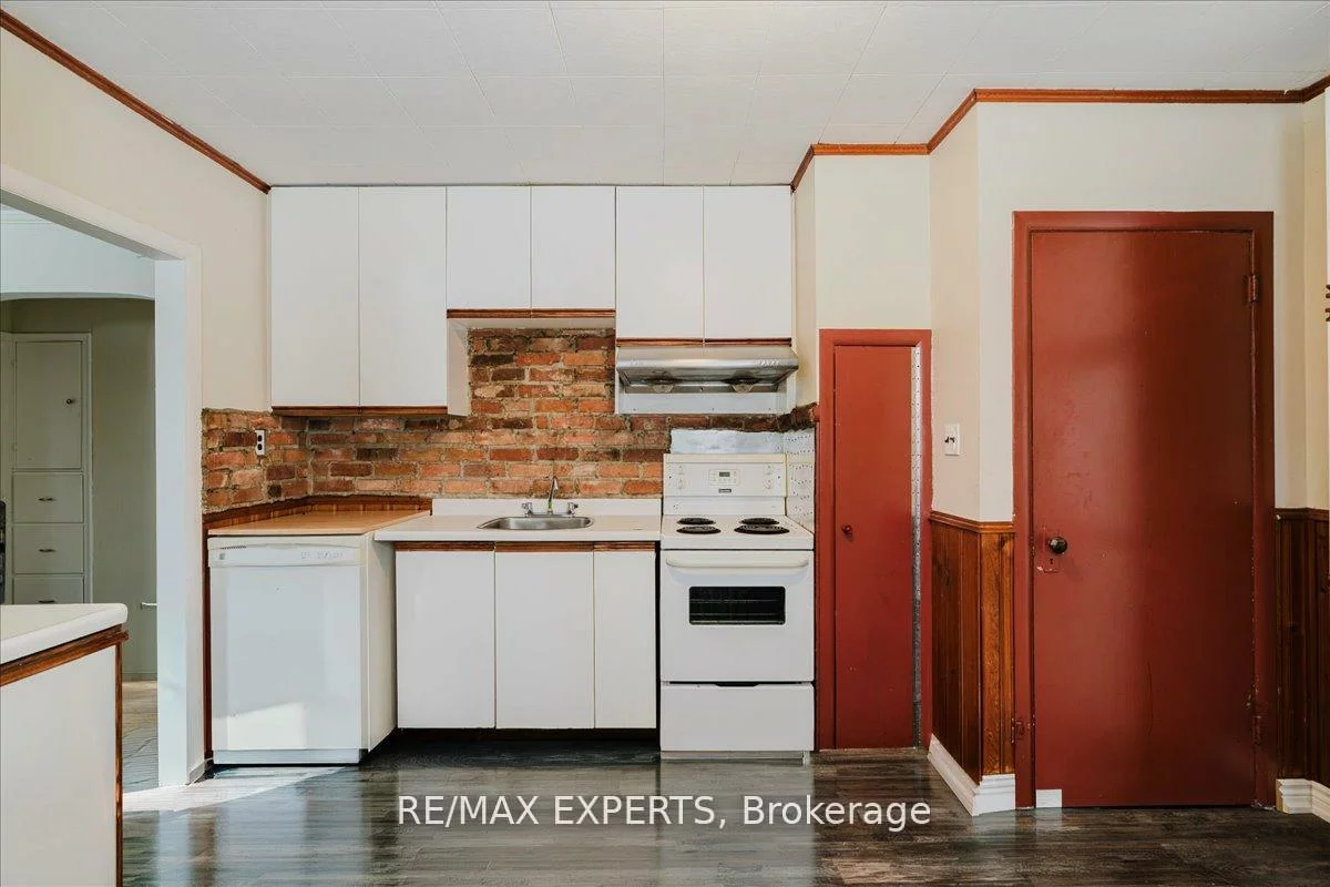 5323, Lawrence, Centennial Scarborough, Toronto