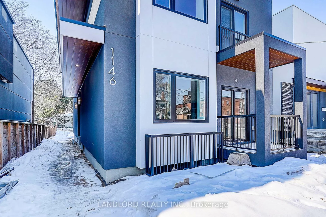 1146, Broadview, Broadview North, Toronto