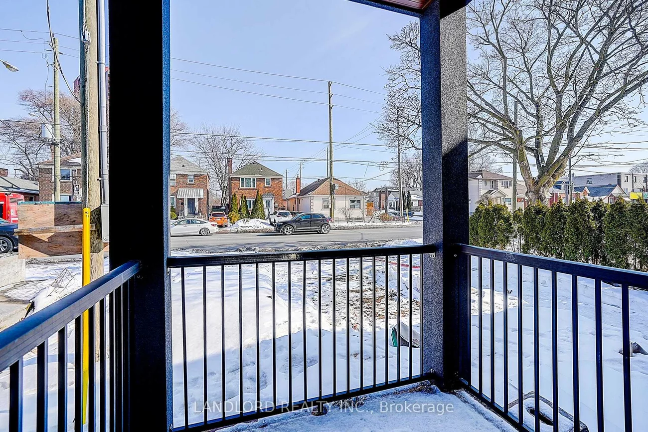 1146, Broadview, Broadview North, Toronto