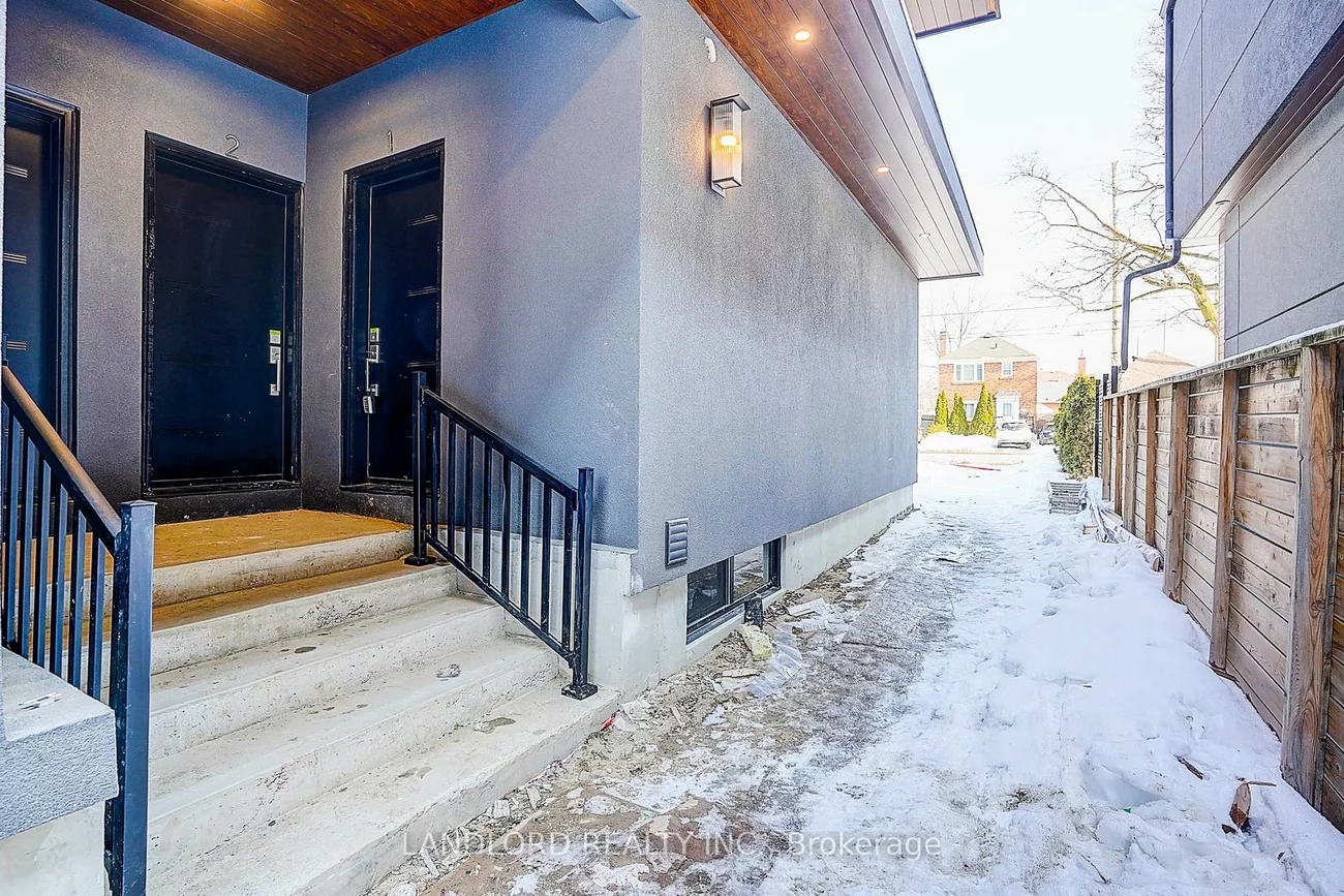 1146, Broadview, Broadview North, Toronto