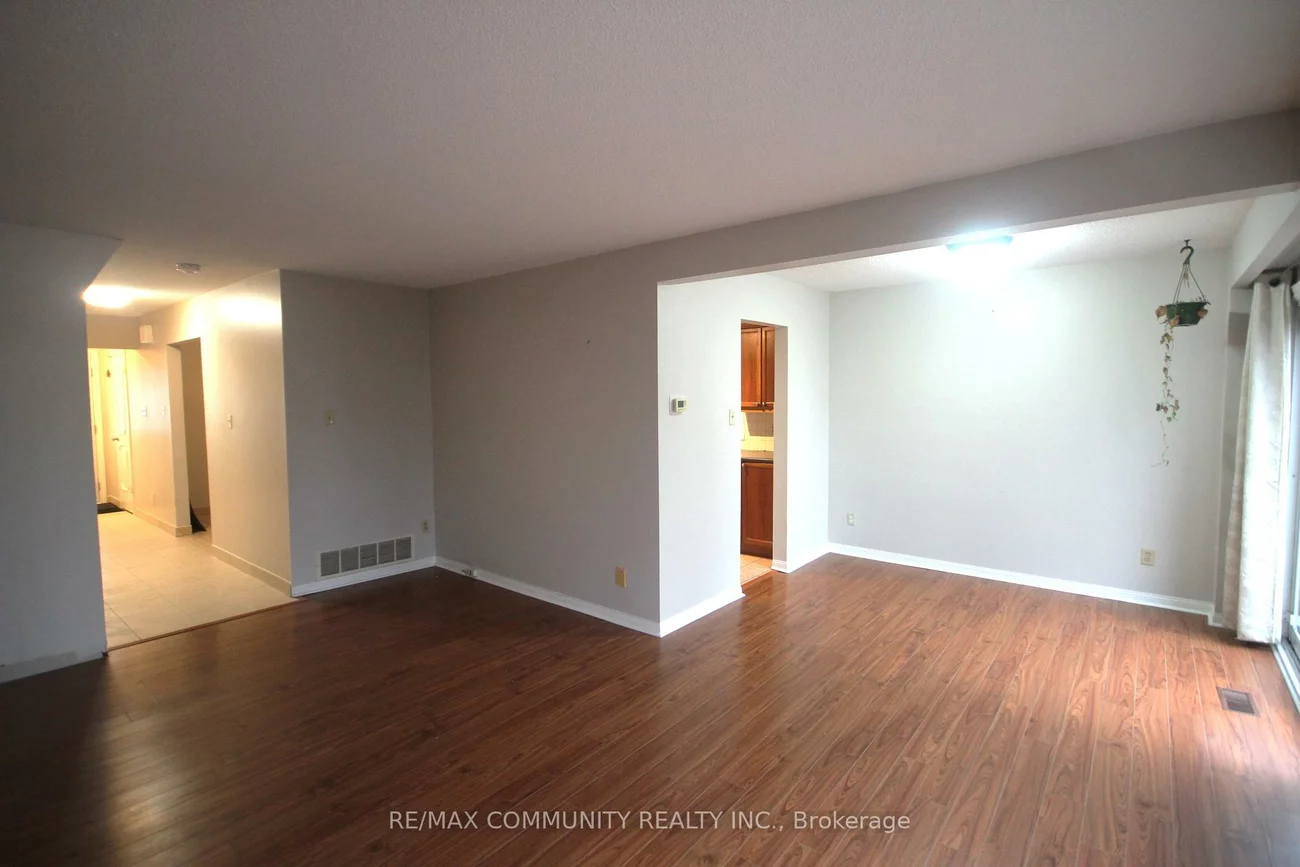 172, Bellamy, Eglinton East, Toronto