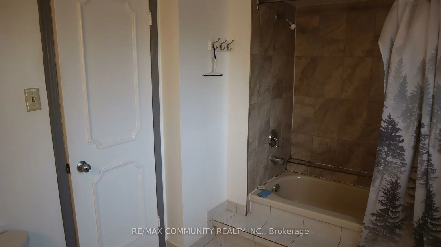 172, Bellamy, Eglinton East, Toronto