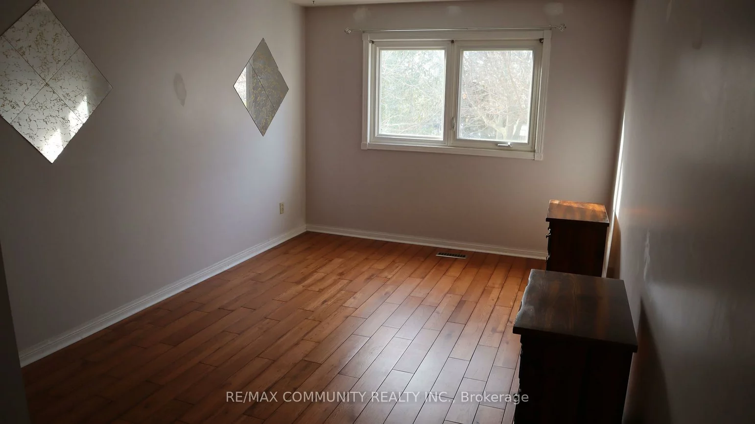 172, Bellamy, Eglinton East, Toronto