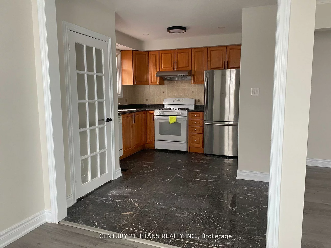 26, Stephenfrank, Bendale, Toronto