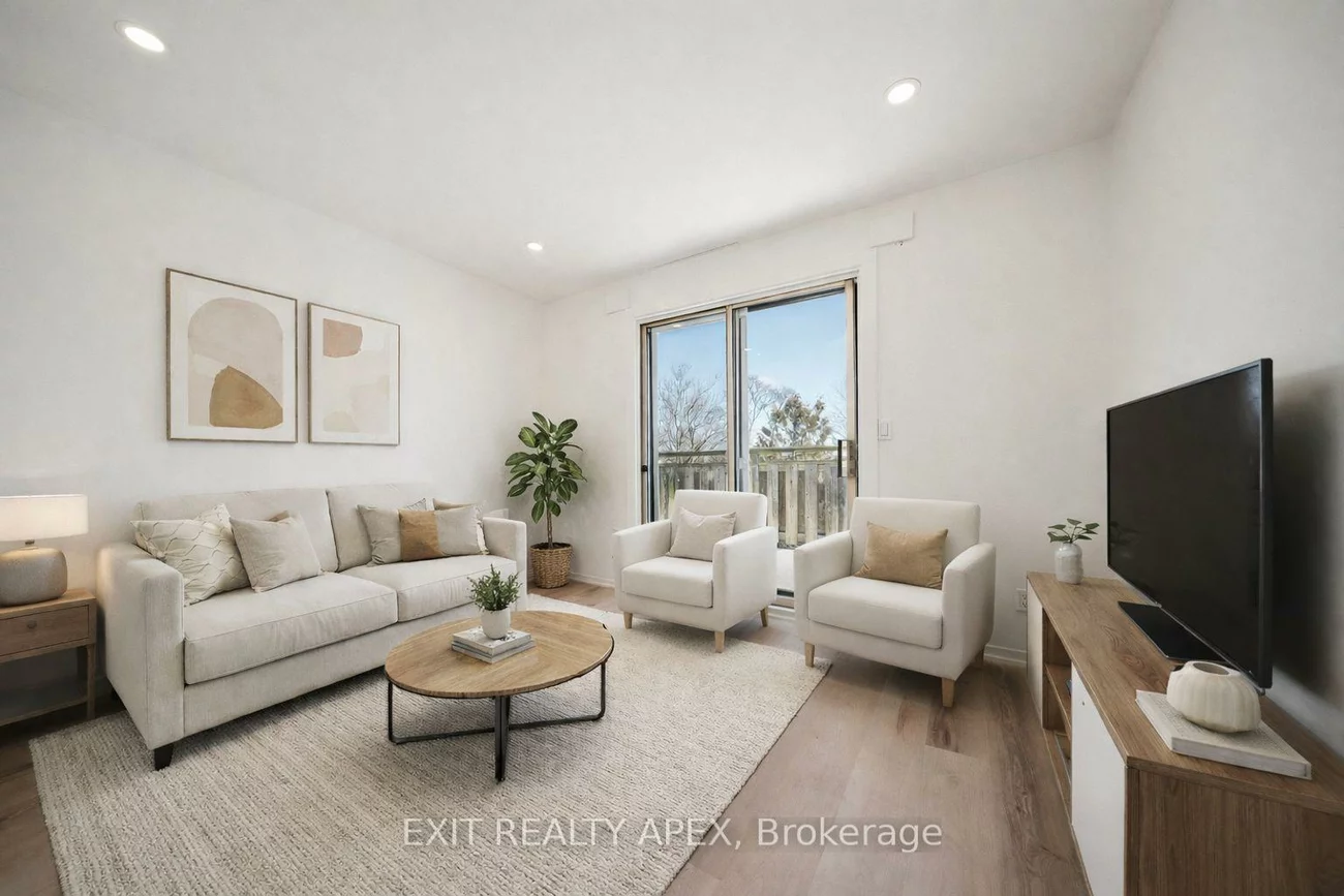 343, Greenwood, Greenwood-Coxwell, Toronto