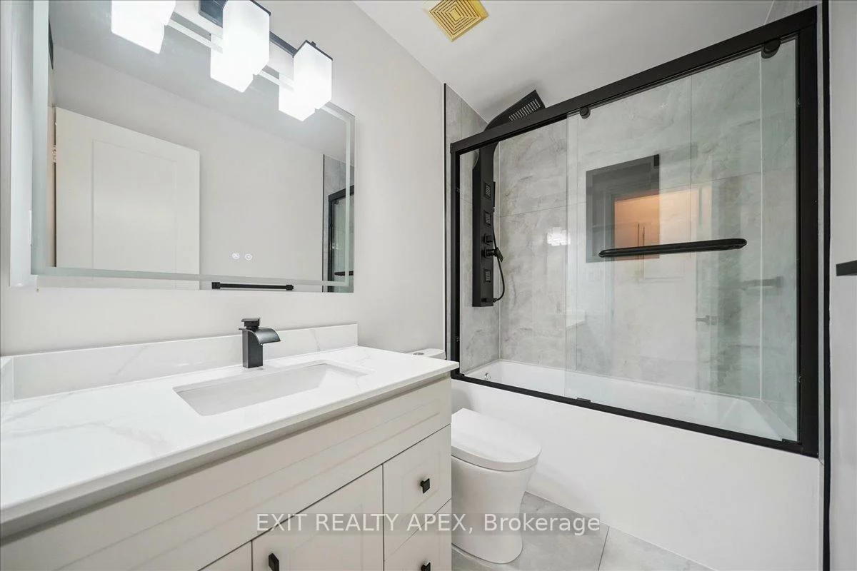 343, Greenwood, Greenwood-Coxwell, Toronto