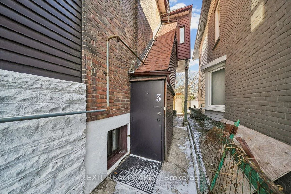 343, Greenwood, Greenwood-Coxwell, Toronto