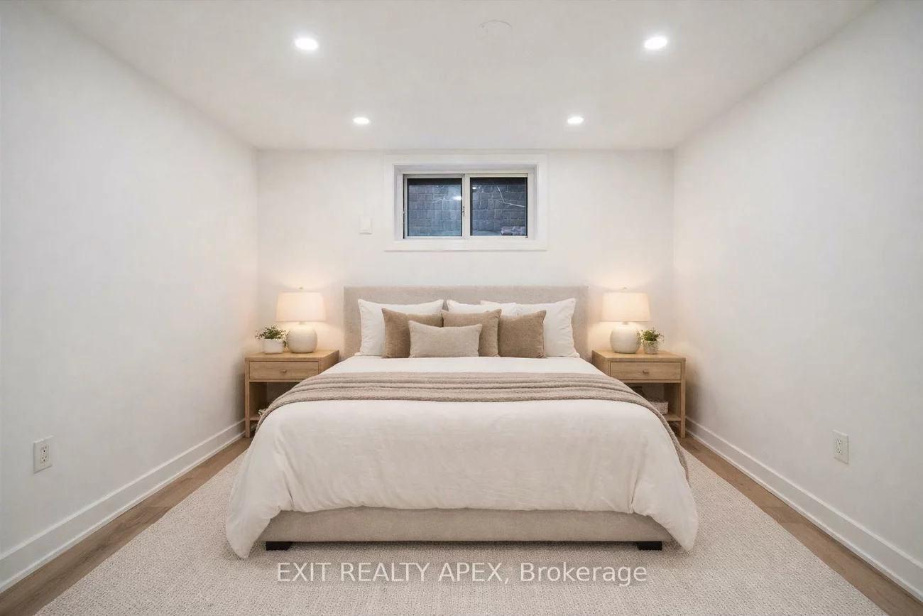 343, Greenwood, Greenwood-Coxwell, Toronto