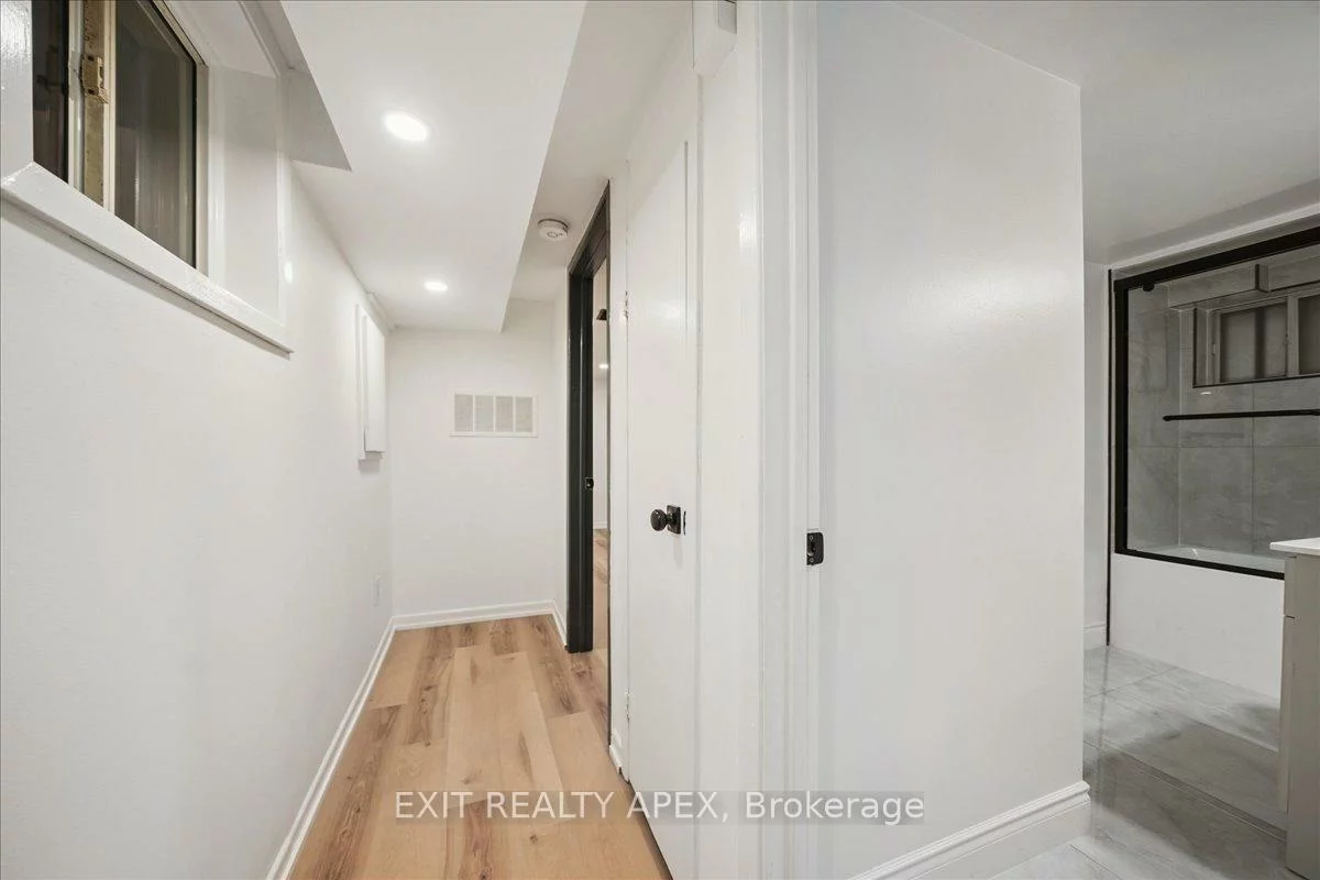 343, Greenwood, Greenwood-Coxwell, Toronto