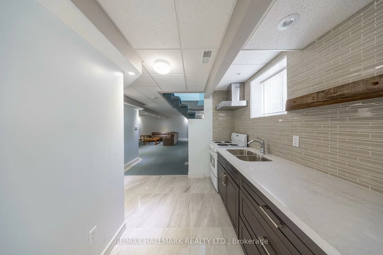 69, Lawson, Centennial Scarborough, Toronto