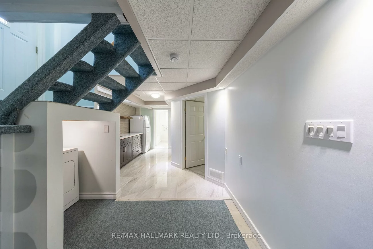 69, Lawson, Centennial Scarborough, Toronto