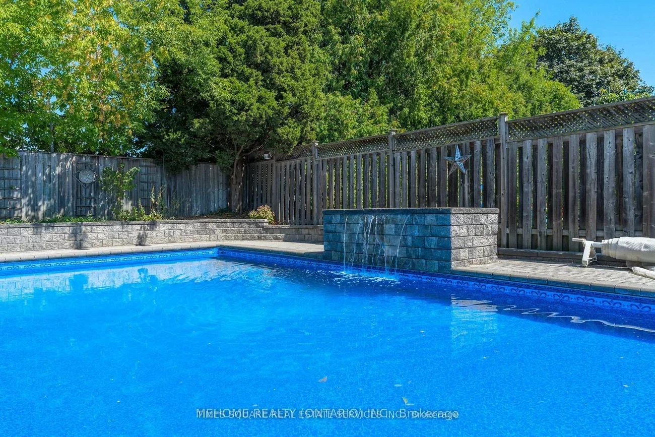 16, Abbottswood, Bendale, Toronto