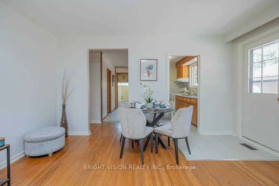 29, Stoney Creek, West Hill, Toronto