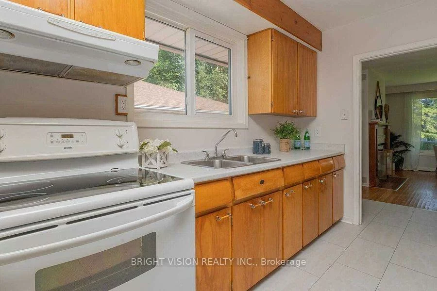 29, Stoney Creek, West Hill, Toronto