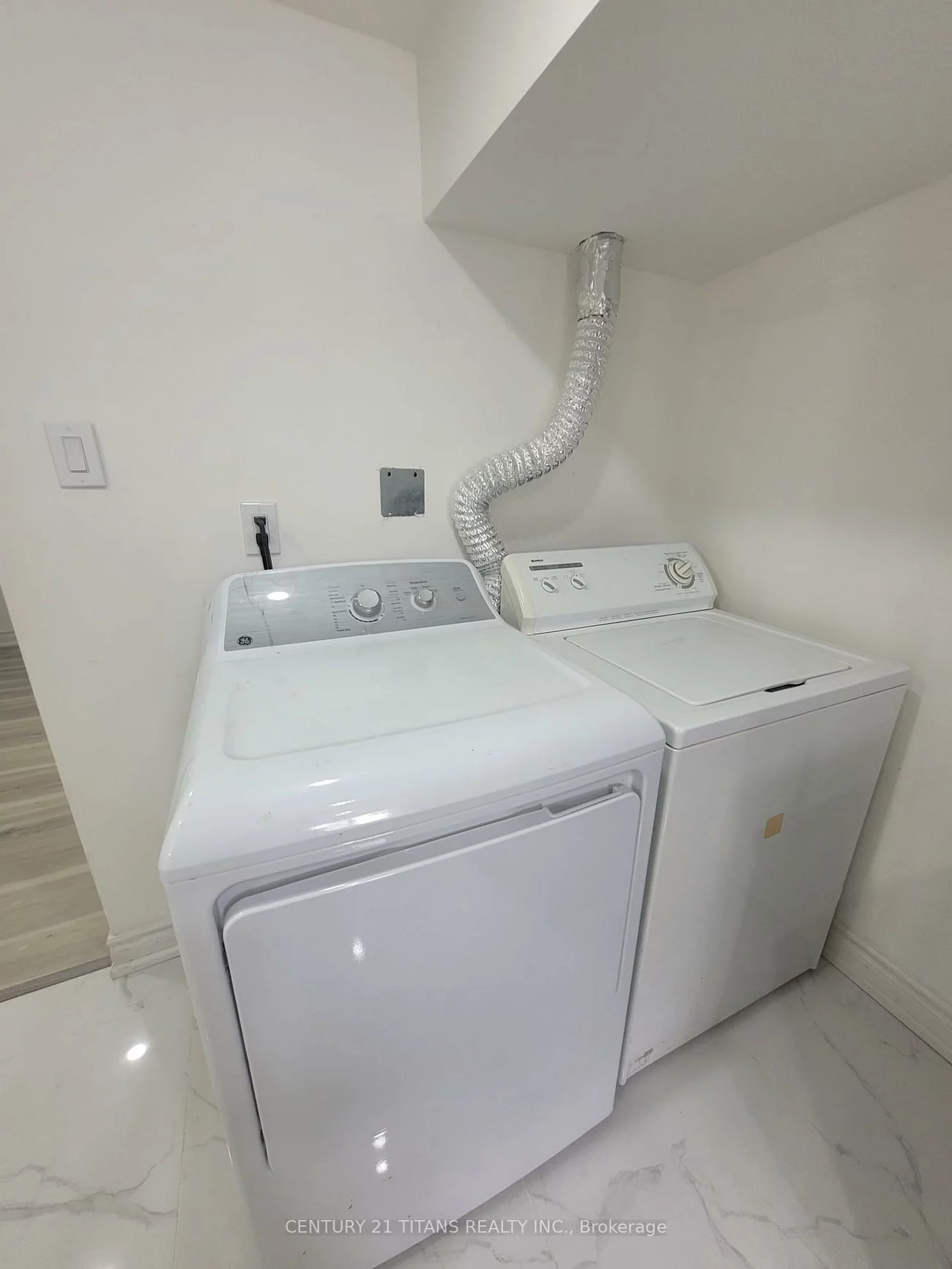 114, Benjamin, Kennedy Park, Toronto