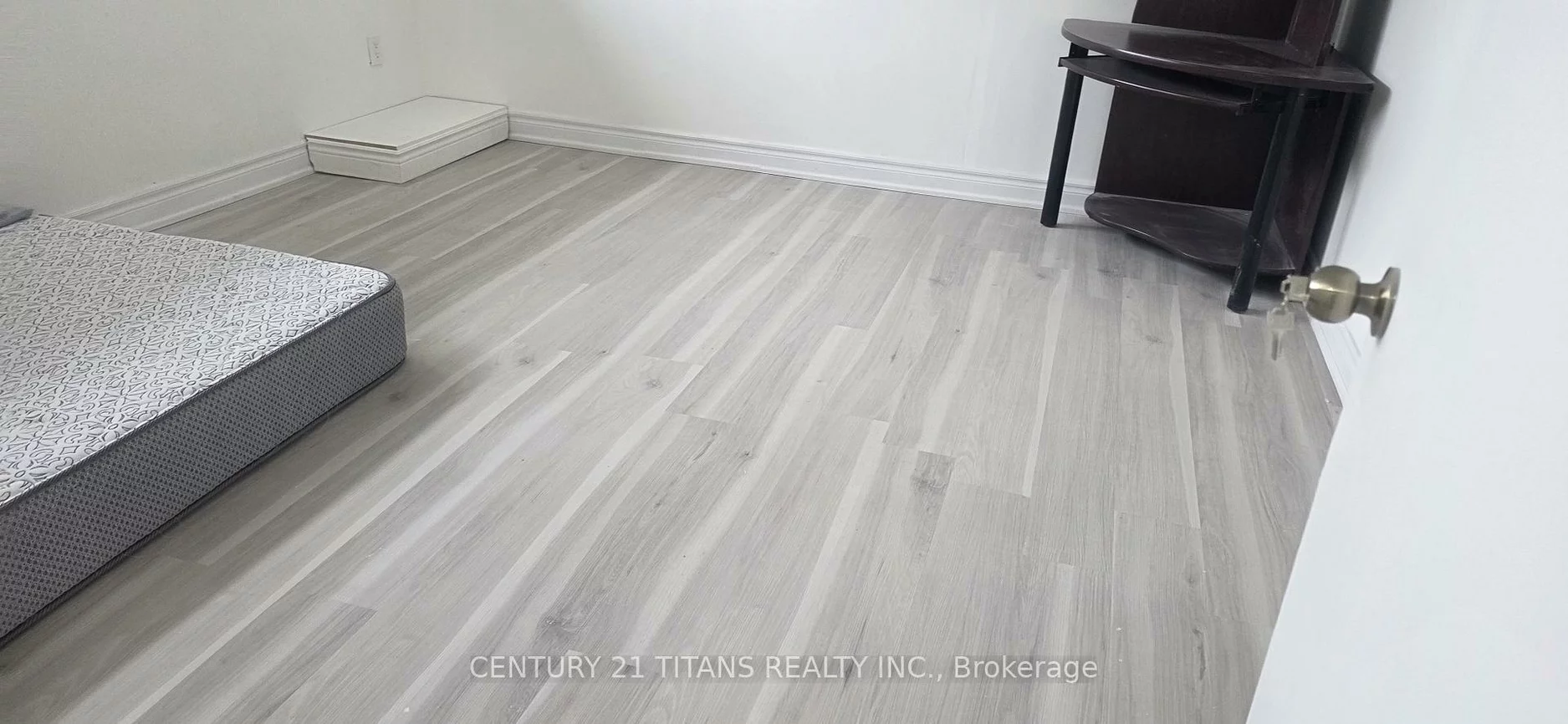 114, Benjamin, Kennedy Park, Toronto