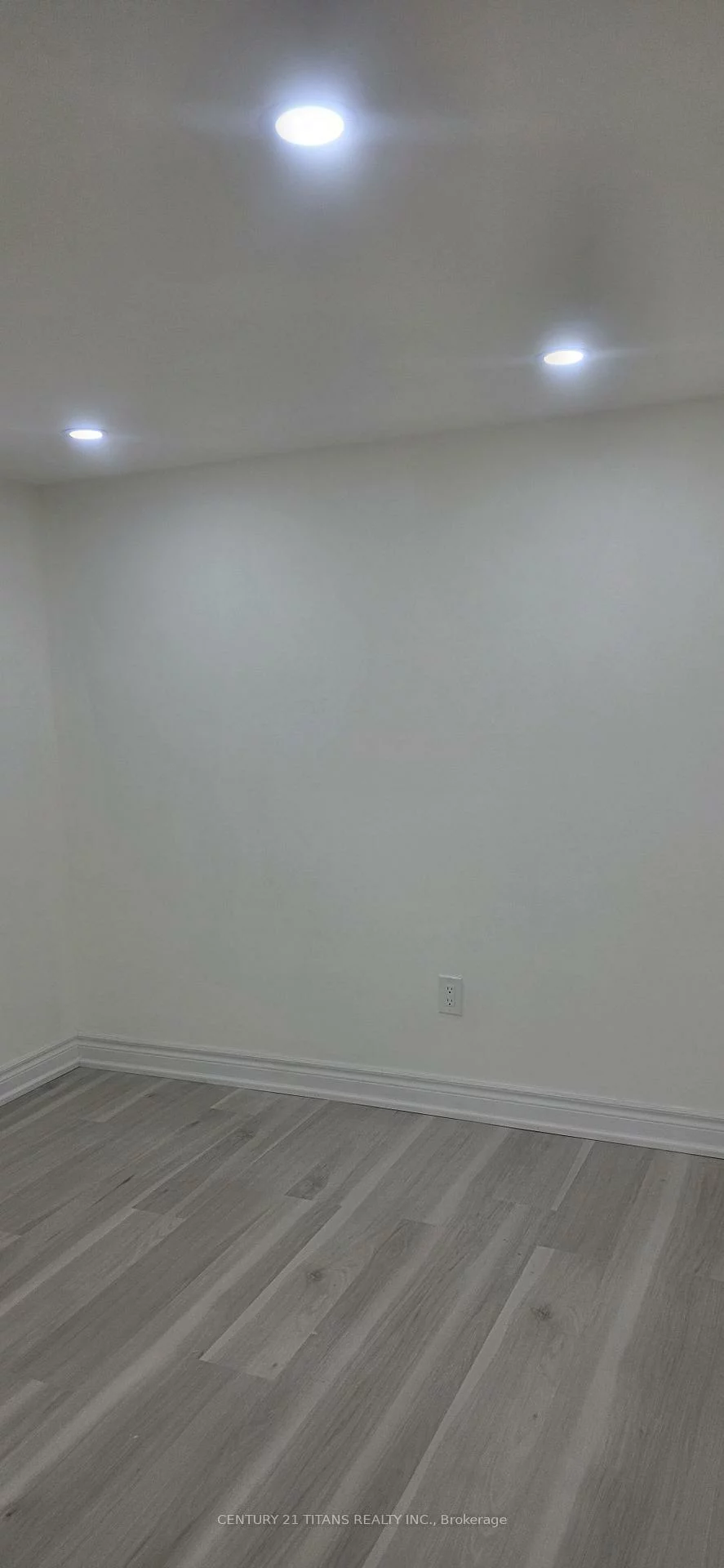 114, Benjamin, Kennedy Park, Toronto